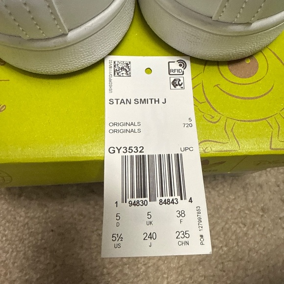 Monsters inc adidas Stan smith shoes - Picture 4 of 4